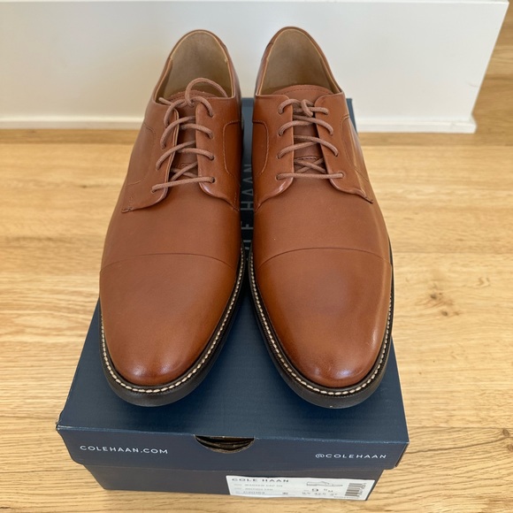 Cole Haan Mens Dress Shoe - Size 9.5 - Picture 2 of 6